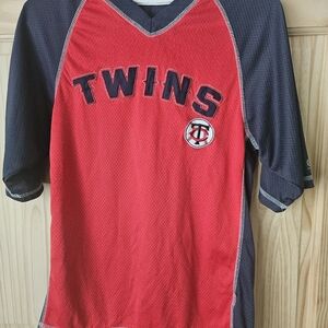 Women's Twins shirt